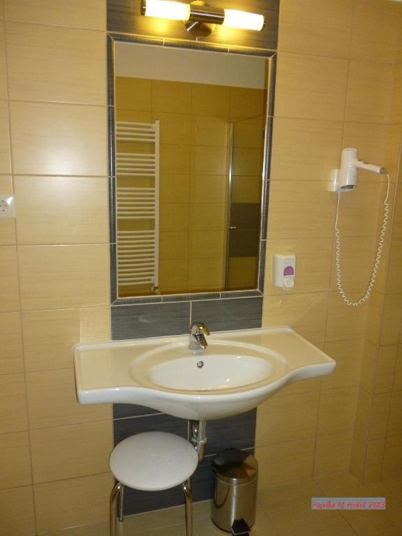 Paprika M1 Hotel Hegyeshalom Δωμάτιο φωτογραφία